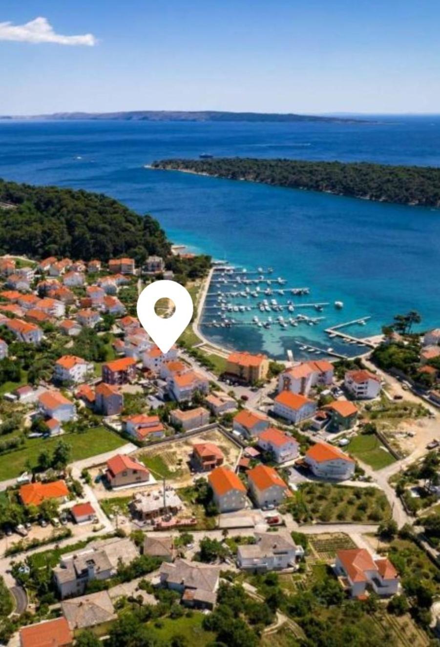 Apartmani Devcic Palit Экстерьер фото